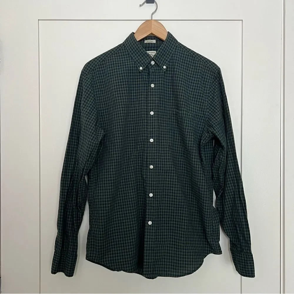 J Crew Shirt Mens Medium Green Blue Button Down Checkered Classic Cotton Preppy
